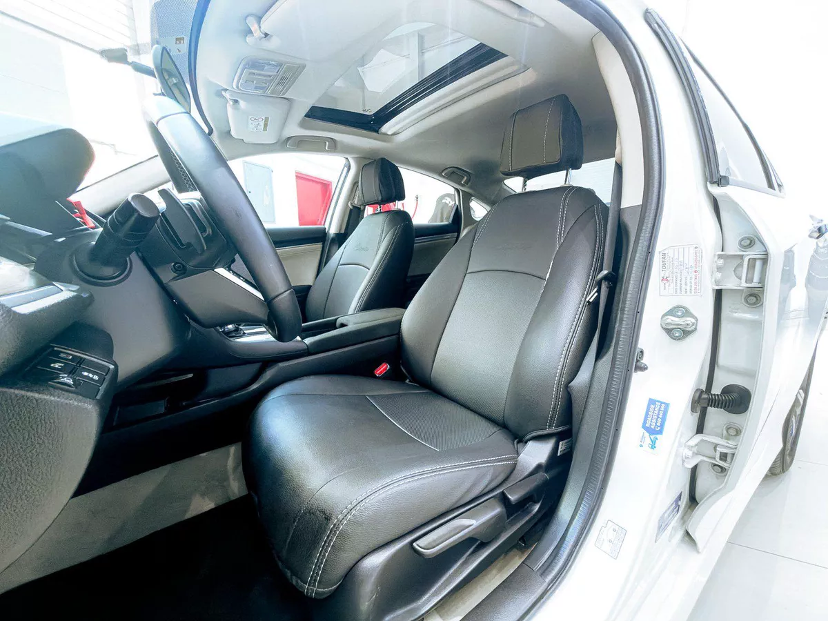 2020 Honda Civic 1.6L V4 LX Sport // EMI starting from 1,050 AED-3-3