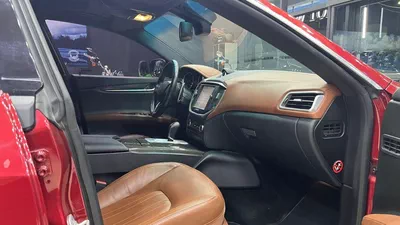 Maserati Ghibli S Q4-12