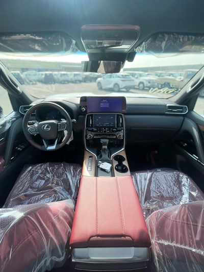 LEXUS LX600 SIGNATURE 2025 | 3.5L | ZERO KM | GCC | FULL OPTIONS-10