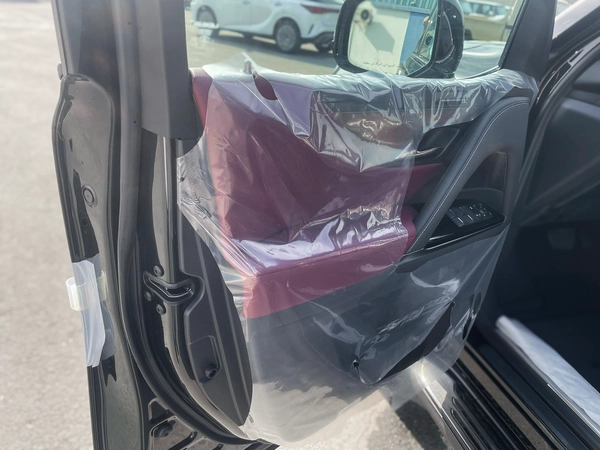 LEXUS LX600 SIGNATURE 2025 | 3.5L | ZERO KM | GCC | FULL OPTIONS