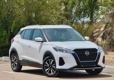 740-Monthly l GCC l 1.6L, Cruise, Camera l Accident Free-0