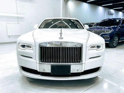 Rolls Royce-Ghost 2017-4