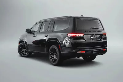 AED 4,811 / 60 months | 0% DP | 2023 Jeep Grand Wagoneer Series III Obsidian / Jeep Warranty-1