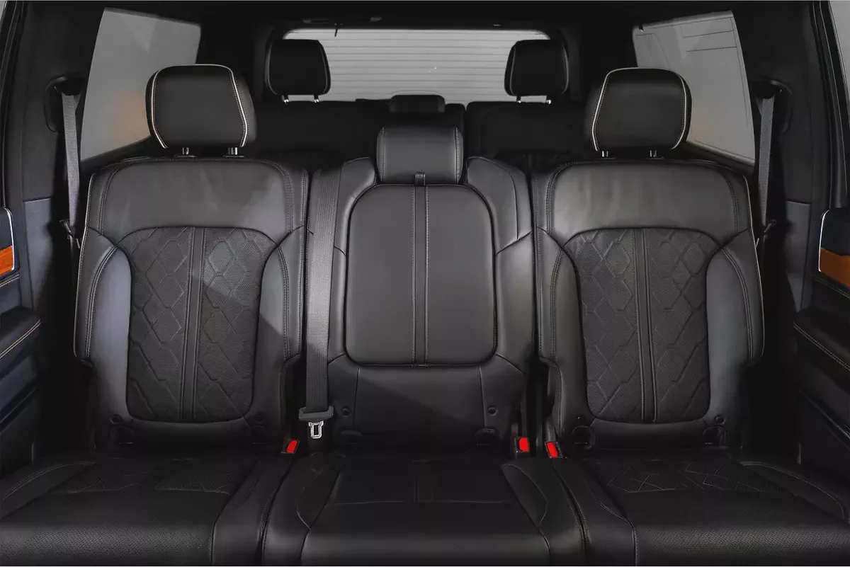 AED 4,811 / 60 months | 0% DP | 2023 Jeep Grand Wagoneer Series III Obsidian / Jeep Warranty-13-13