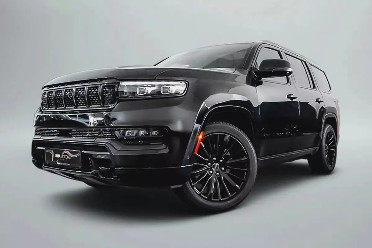 AED 4,811 / 60 months | 0% DP | 2023 Jeep Grand Wagoneer Series III Obsidian / Jeep Warranty-4-4