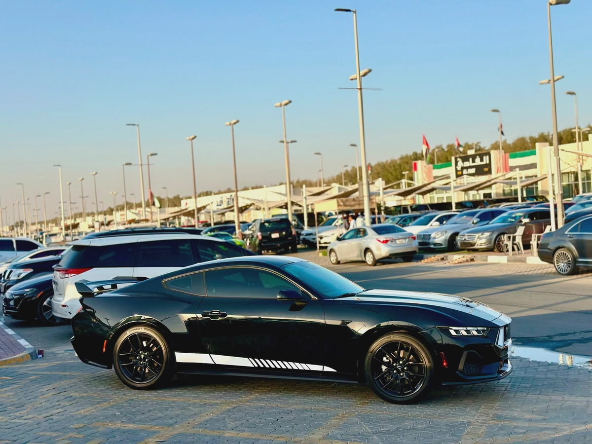 2024 Ford Mustang Ecoboost-4-4