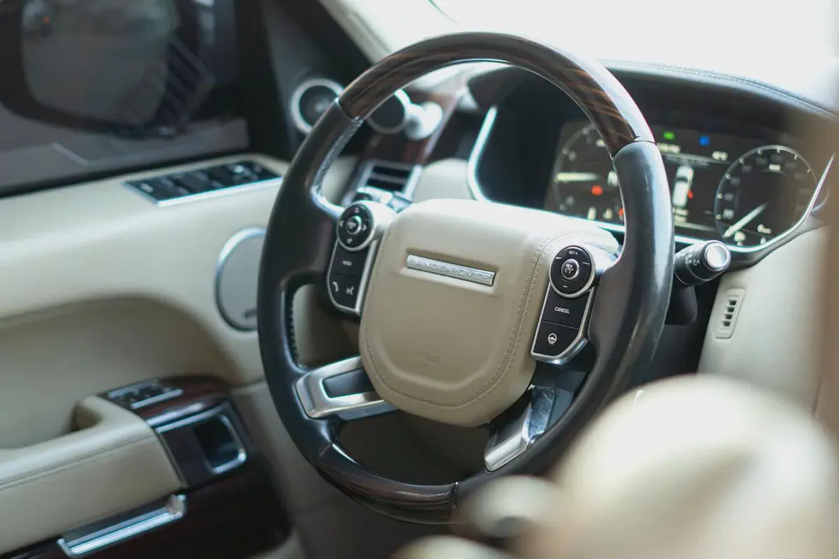 RANGE ROVER VOGE 2015 GCC-11-11