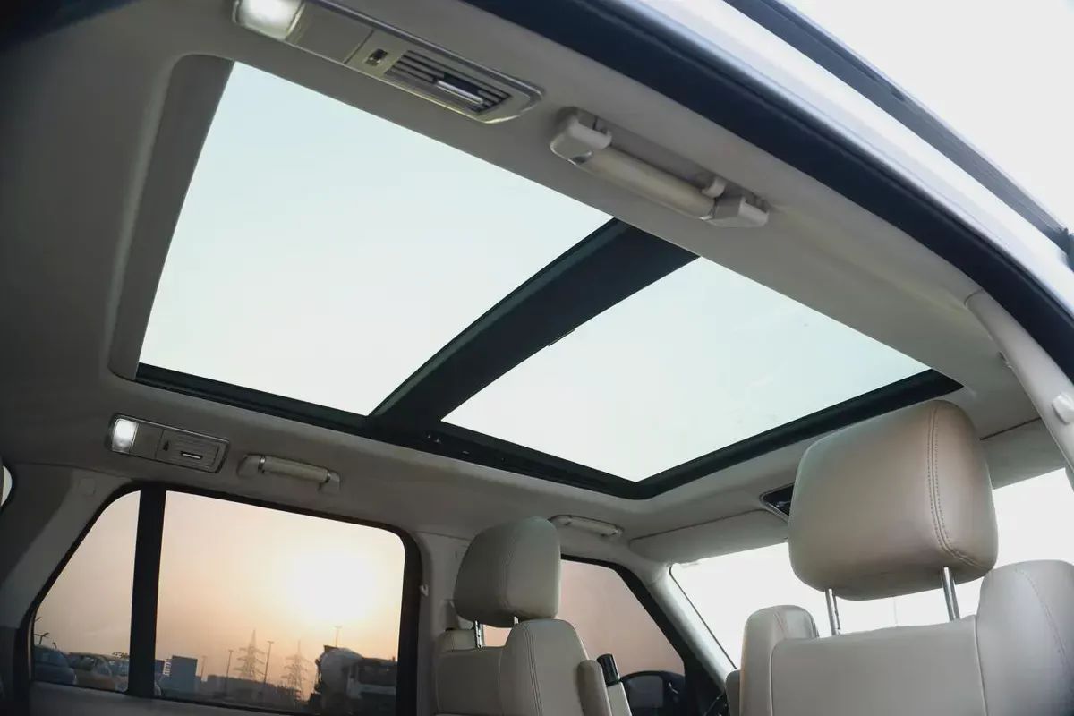 RANGE ROVER VOGE 2015 GCC-14-14