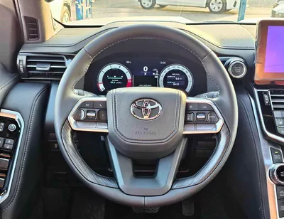 Toyota Land Cruiser VXR-Z TWIN TURBO / 3.5L PETROL V6 4WD /360* CAMERA /RADAR/HEADUP DISPLAY/JBL SPKRS (CODE#LCVXRZOM)-17