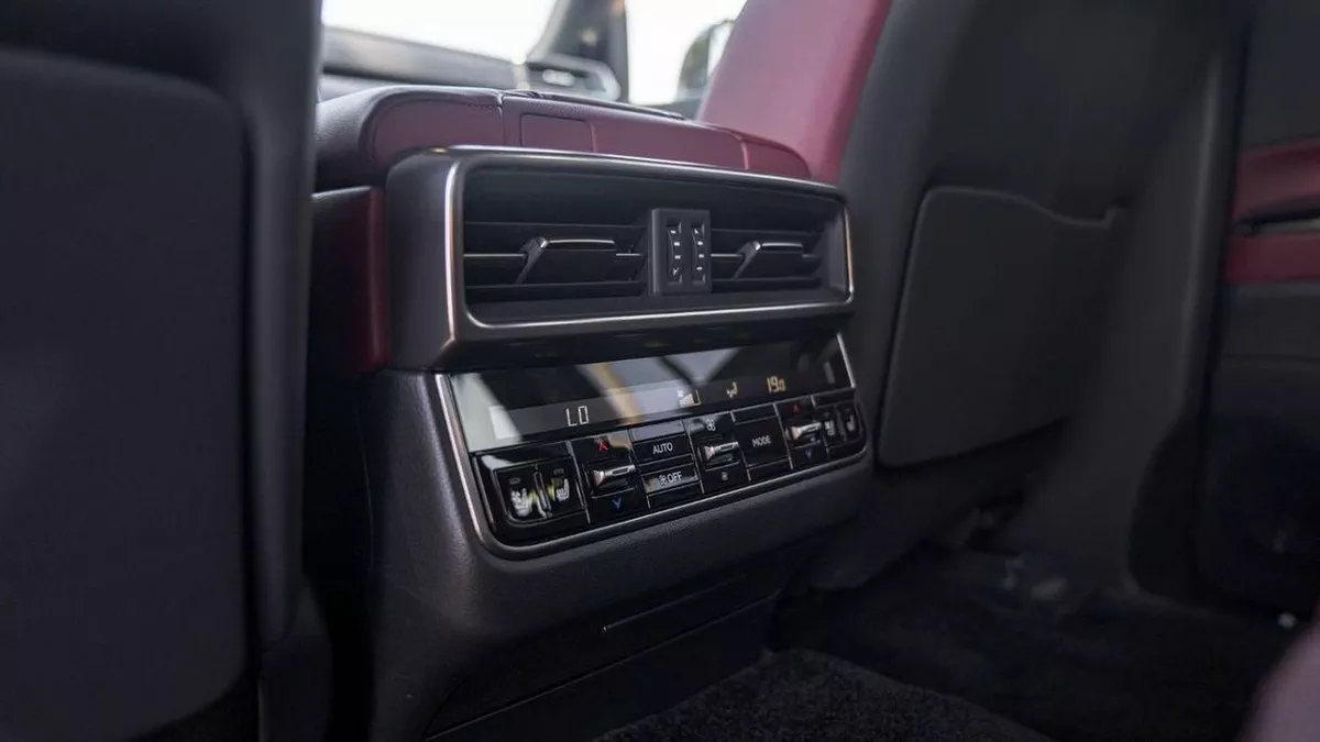 Lexus LX600 SIGNATURE LEXUS LX600 ASHWOOD EDITION 3.5P AT MY2023-19-0