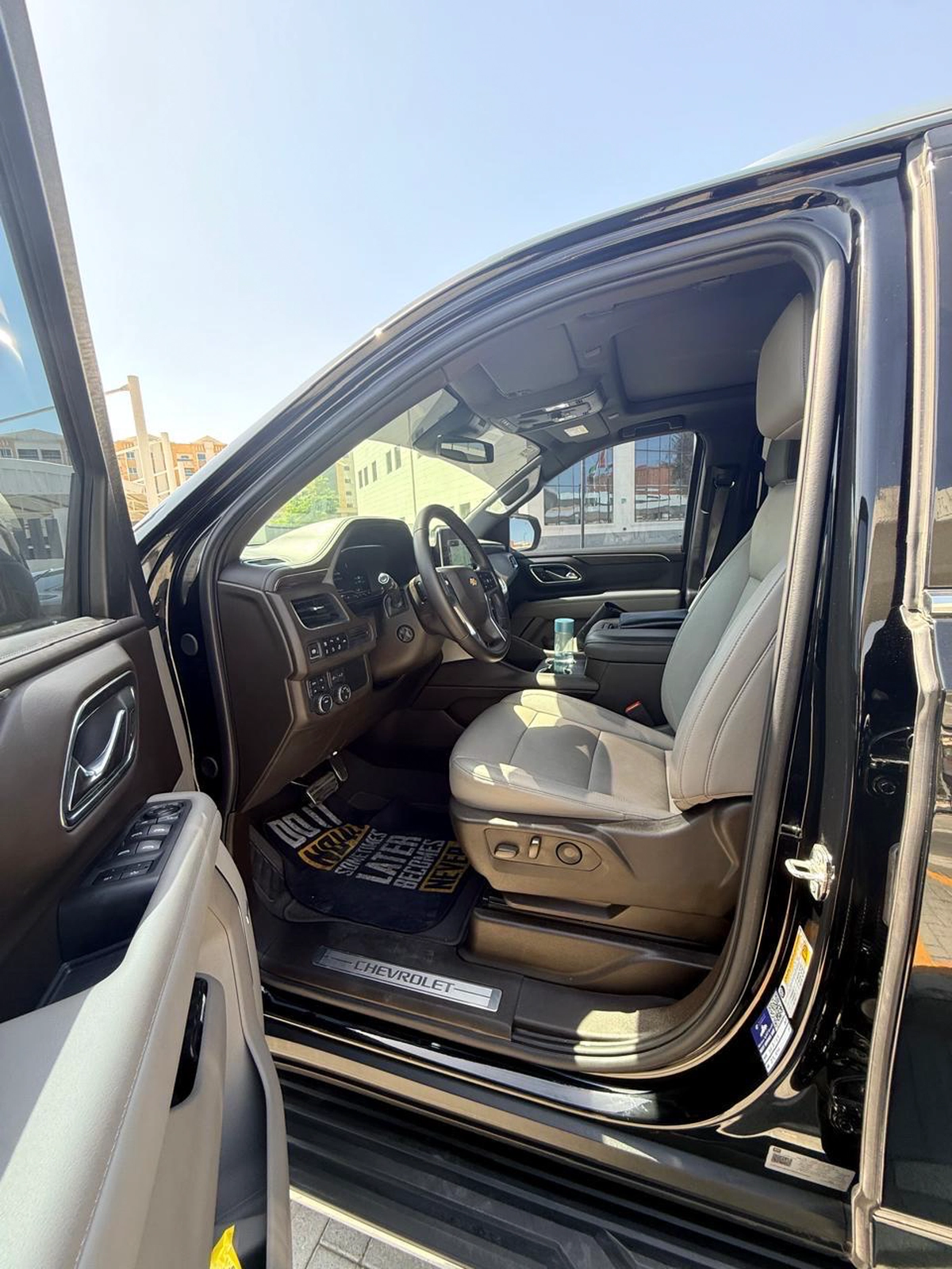 Chevrolet Suburban LT 2024-2-2