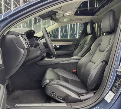 2023 Volvo S90 B6 | Low mileage | GCC | Al Futtaim Warranty & Service 2028 | Full Service History-10