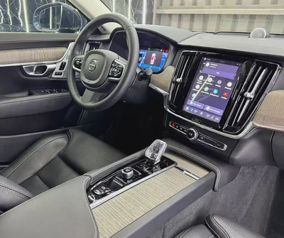 2023 Volvo S90 B6 | Low mileage | GCC | Al Futtaim Warranty & Service 2028 | Full Service History-14