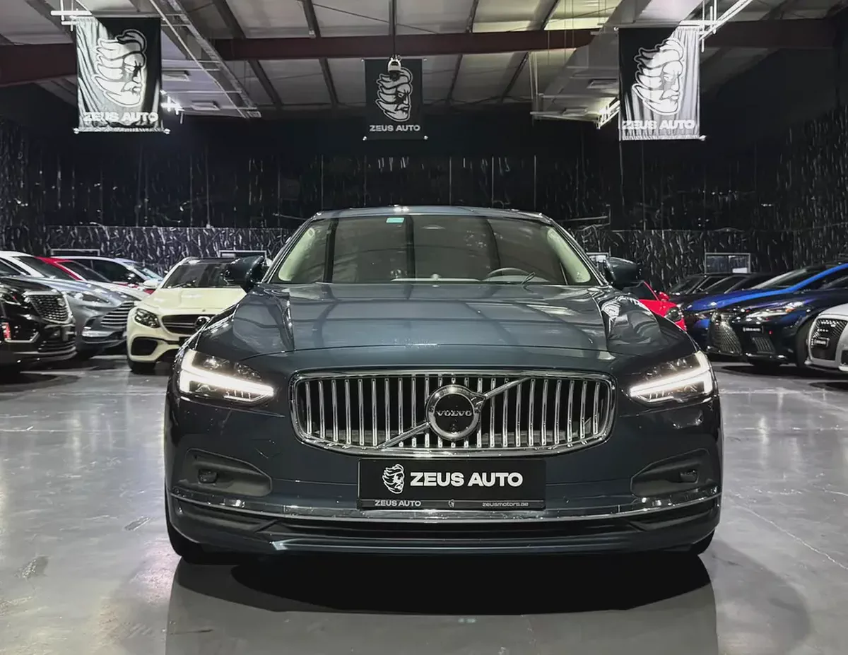 2023 Volvo S90 B6 | Low mileage | GCC | Al Futtaim Warranty & Service 2028 | Full Service History-1-1