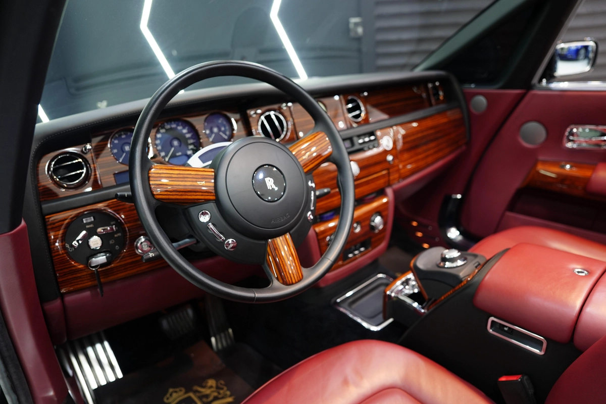 Rolls-Royce Phantom Drophead 2009-4-4
