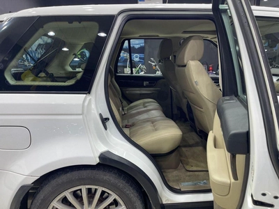 Land Rover Range Rover Sport HSE Land Rover Range Rover Sport 2011 GCC Spec Original paint-14