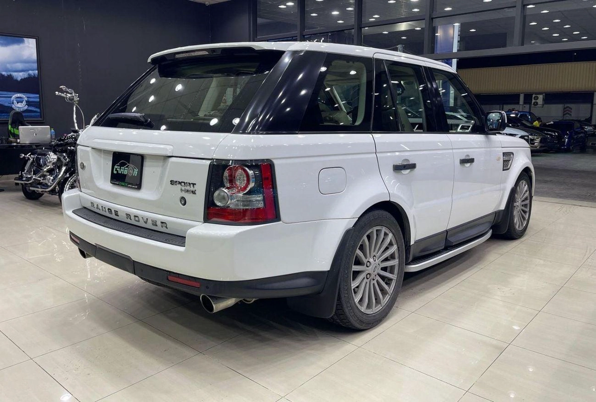 Land Rover Range Rover Sport HSE Land Rover Range Rover Sport 2011 GCC Spec Original paint-7-0