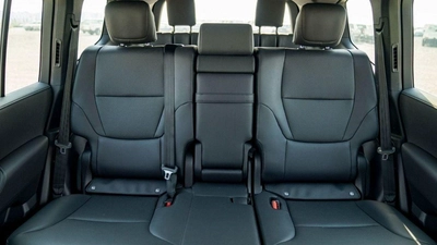 Toyota Land Cruiser VX LAND CRUISER VX 4.0L-17
