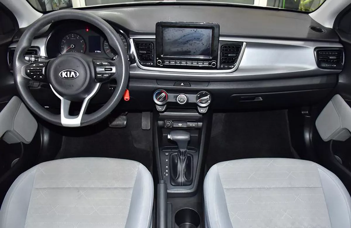KIA Rio ( 2021 Model ) in Silver Color GCC Specs-10-10