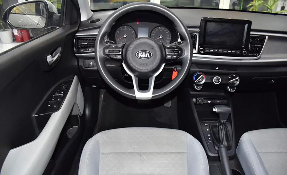 KIA Rio ( 2021 Model ) in Silver Color GCC Specs-3-3