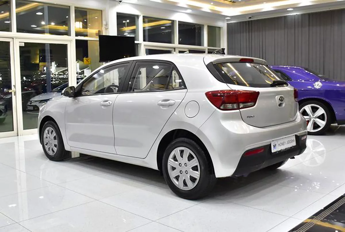 KIA Rio ( 2021 Model ) in Silver Color GCC Specs-4-4