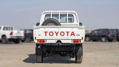 Toyota Land Cruiser Pick Up Land cruiser lc79 4.2L diesel V6 MY2025 for export only-16