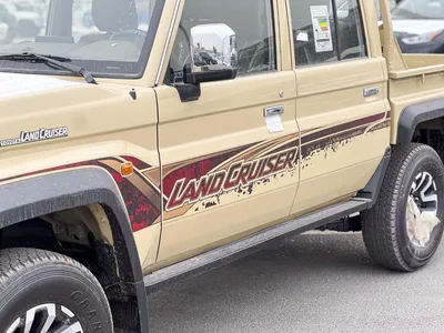 Toyota Land Cruiser Pick Up  EXPORT ONLY - FULL OPTION 4.0L PETROL (OMANI)-8