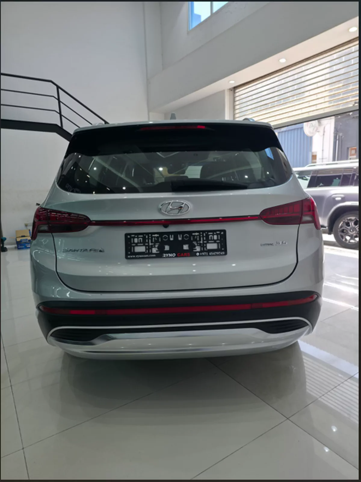 2024 Hyundai Santa Fe Premium Plus 3.5L V6 // EMI Starting from 2,100 AED-4-4