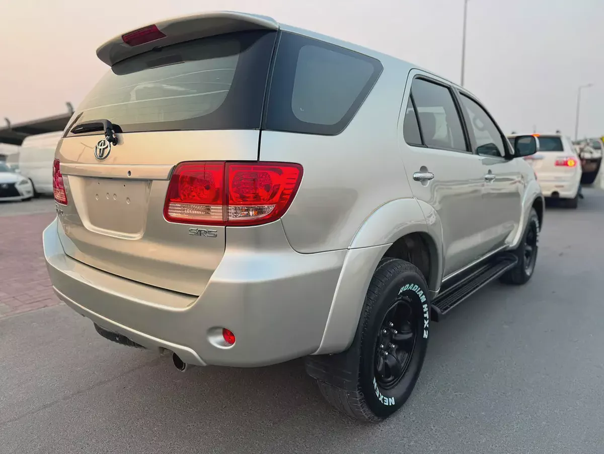Toyota Fortuner GXR 2007 GCC Specs-1-1