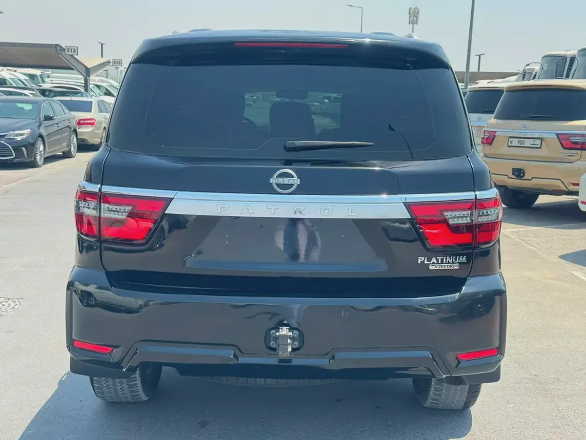 Nissan Patrol SE 2015 GCC Specs fullopshin look 2024-1-1