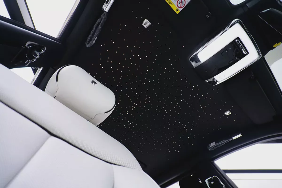 2026 ROLLS ROYCE PHANTOM EWB | GCC | MAIN DEALER WARRANTY SERVICE | VIP REAR SEATS-17-17
