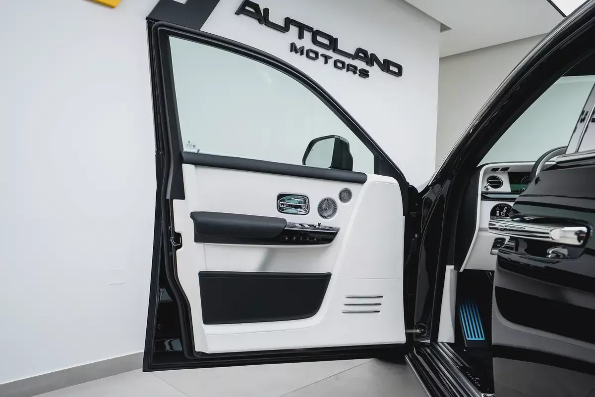 2026 ROLLS ROYCE PHANTOM EWB | GCC | MAIN DEALER WARRANTY SERVICE | VIP REAR SEATS-7-7
