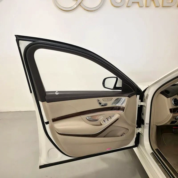 AED 1632 PM | MERCEDES S500 AMG 2015 | 5 BUTTON | WELL MAINTAINED | 1 YEAR WARRANTY | | GCC