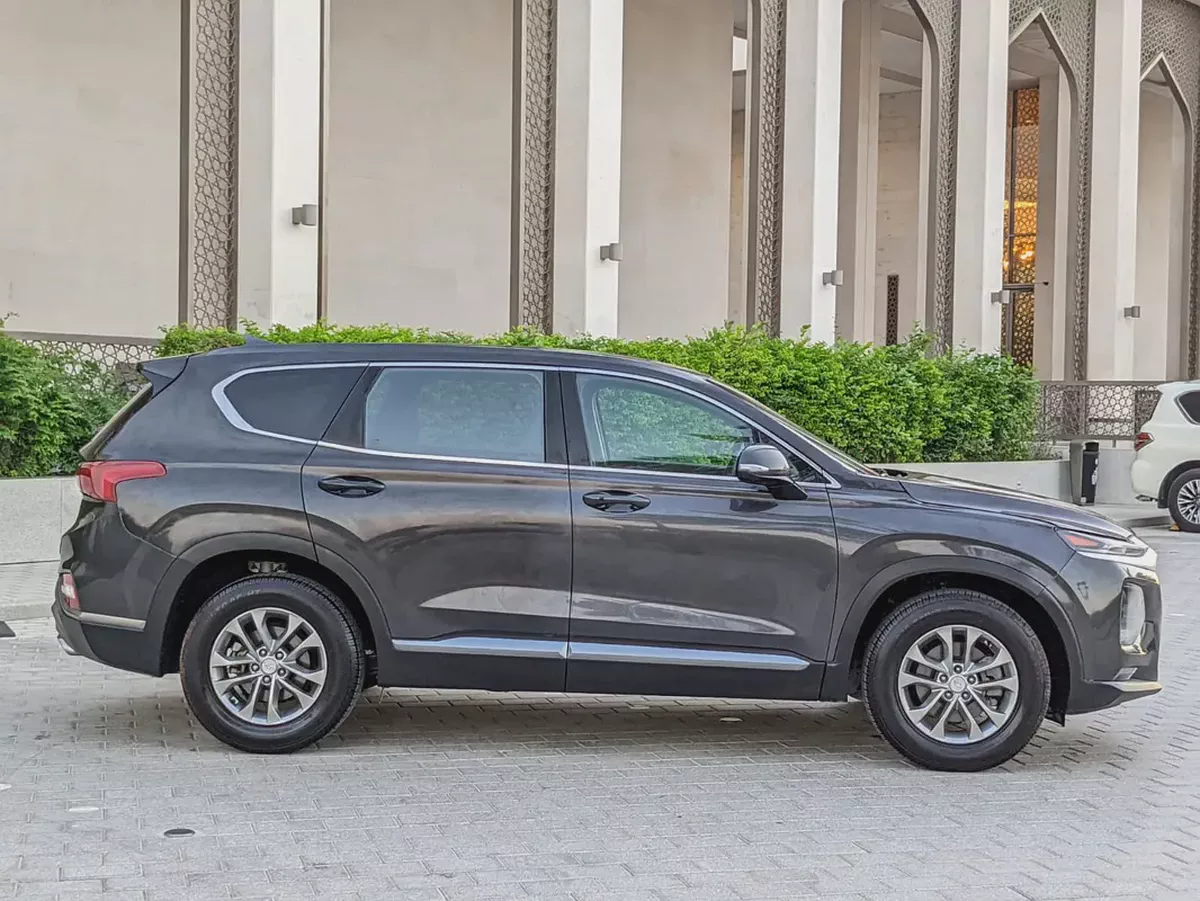 Hyundai Santa FE 2020 Us Specs Full Option With Navigation Perfect Condition Car Low KM Family Suv-19-19