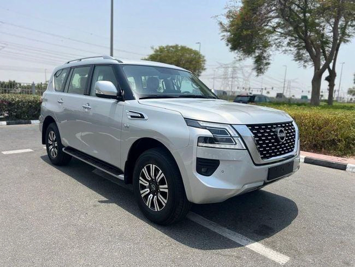 Nissan Patrol LE T2 5.6L-1-1