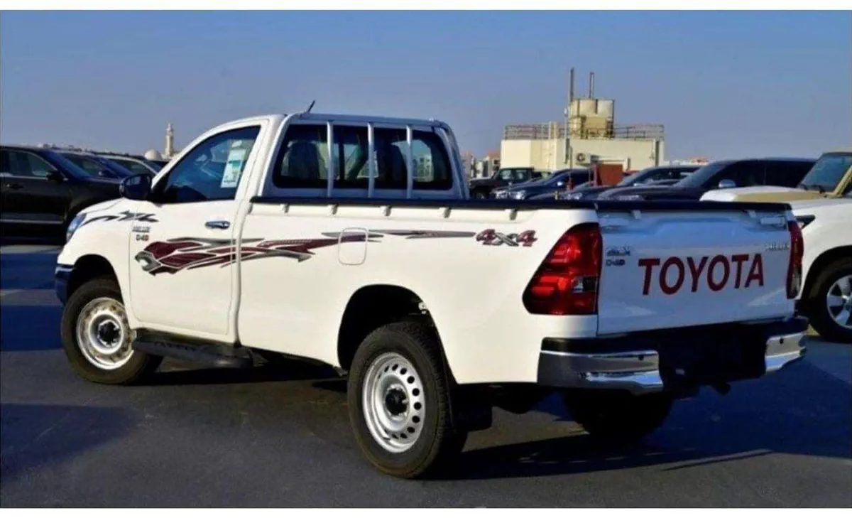 Toyota Hilux GLX Toyota Hilux Single Cab 2.4L Manual 2024-2-0