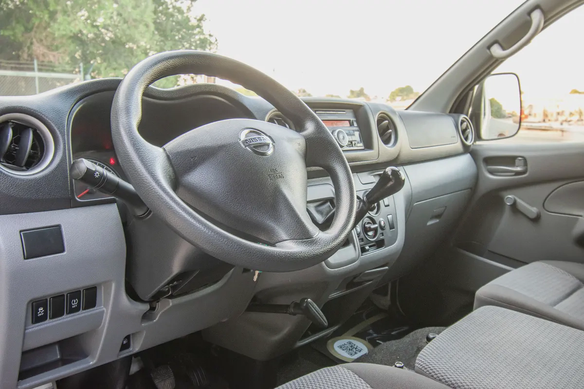 2016 Nissan Urvan | Delivery Van | GCC Specs | Ref#N03549-10-10