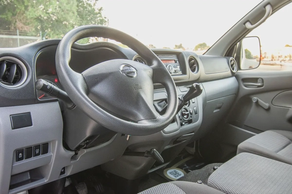 2016 Nissan Urvan | Delivery Van | GCC Specs | Ref#N03549