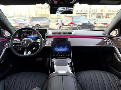 2024 Mercedes-Benz S 63 AMG E Performance-3