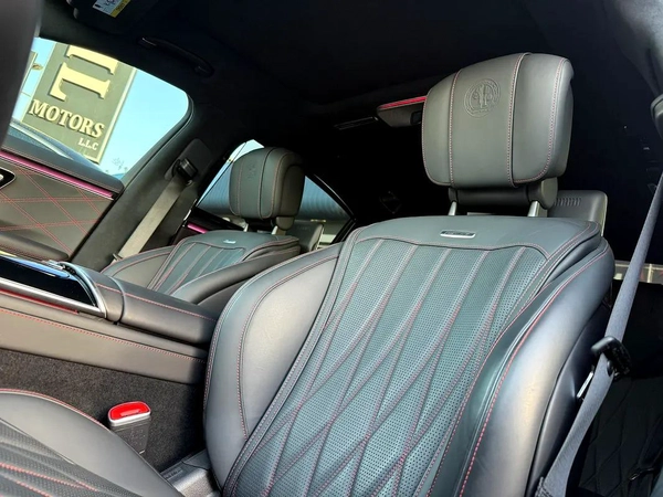 2024 Mercedes-Benz S 63 AMG E Performance