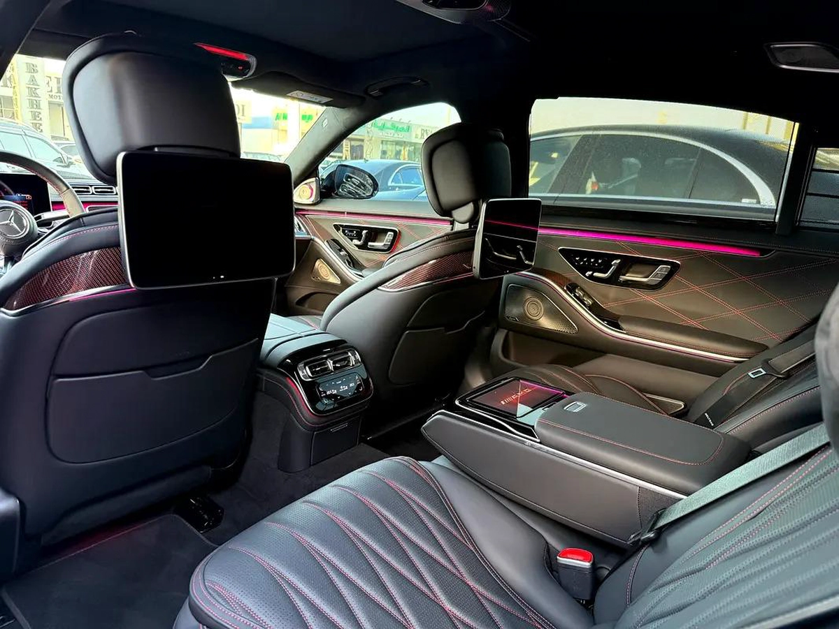 2024 Mercedes-Benz S 63 AMG E Performance-8-8
