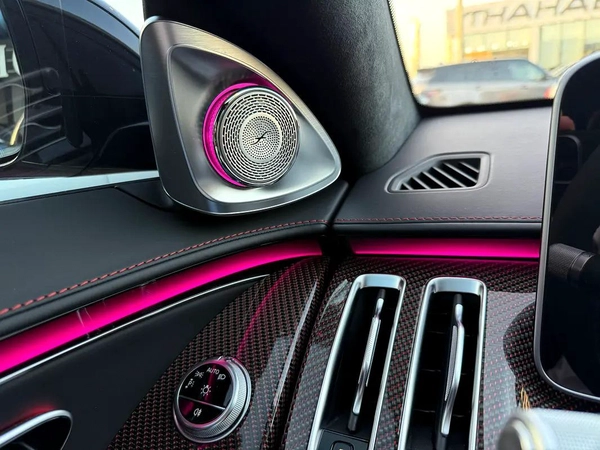 2024 Mercedes-Benz S 63 AMG E Performance
