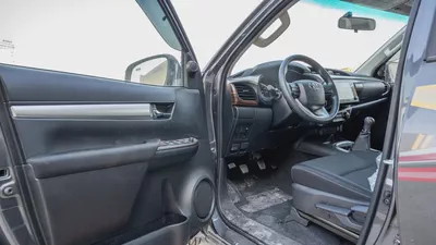 Toyota Hilux 2.7L Pickup SR5 GCC Specs 2026 for Export-14