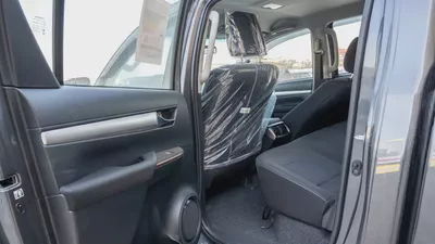 Toyota Hilux 2.7L Pickup SR5 GCC Specs 2026 for Export-15