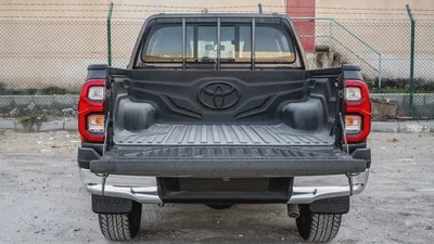 Toyota Hilux 2.7L Pickup SR5 GCC Specs 2026 for Export-4