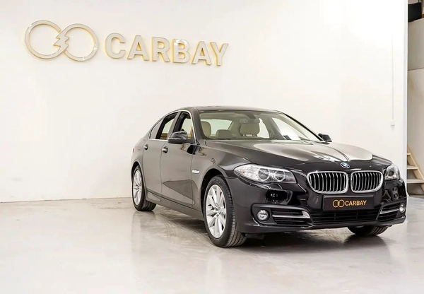 AED 859 PM | BMW 520i EXCLUSIVE 2015 | SINGLE OWNER | PRISTINE CONDITION | 1 YEAR WARRANTY | GCC