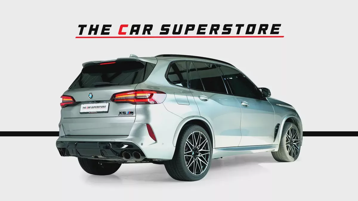 BMW X5 M Competition-carbon fiber-well maintained-Warranty & Service package available-7-7