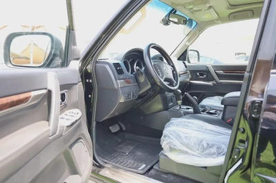 Used Mitsubishi Pajero GLS V6 2014-2
