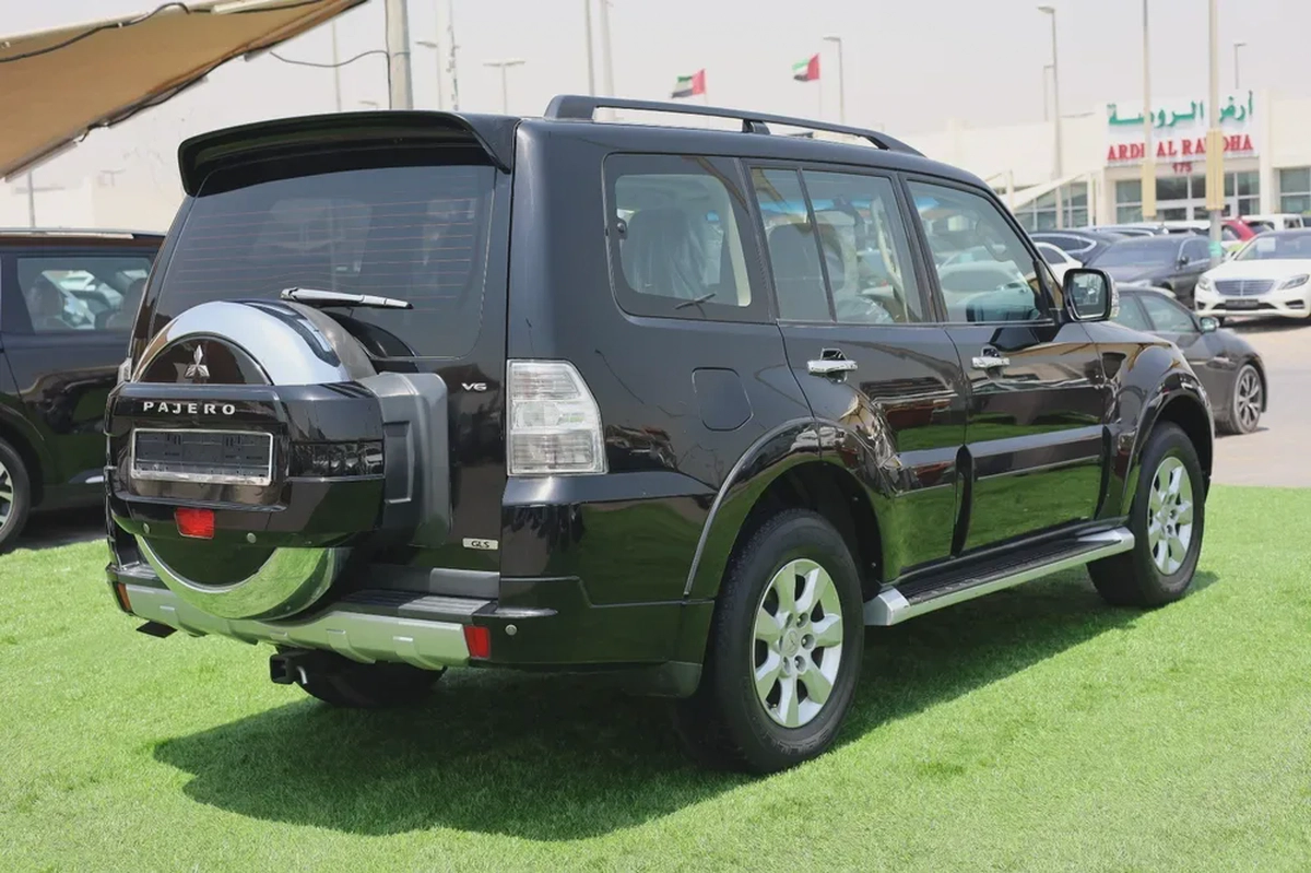 Used Mitsubishi Pajero GLS V6 2014-7-7