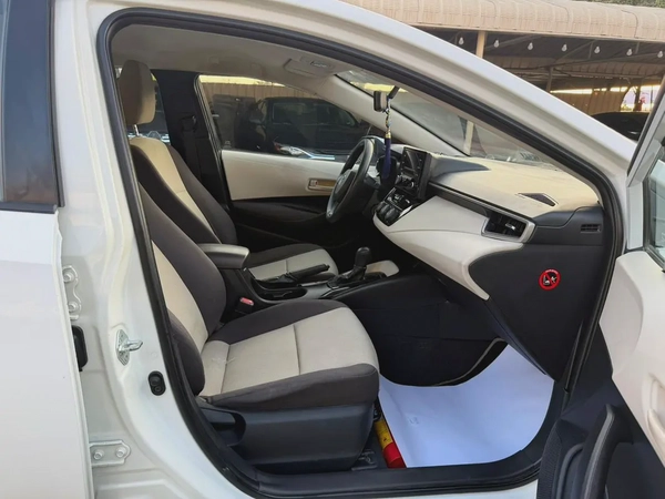 TOYOTA COROLLA KM IS NOT GENUINE